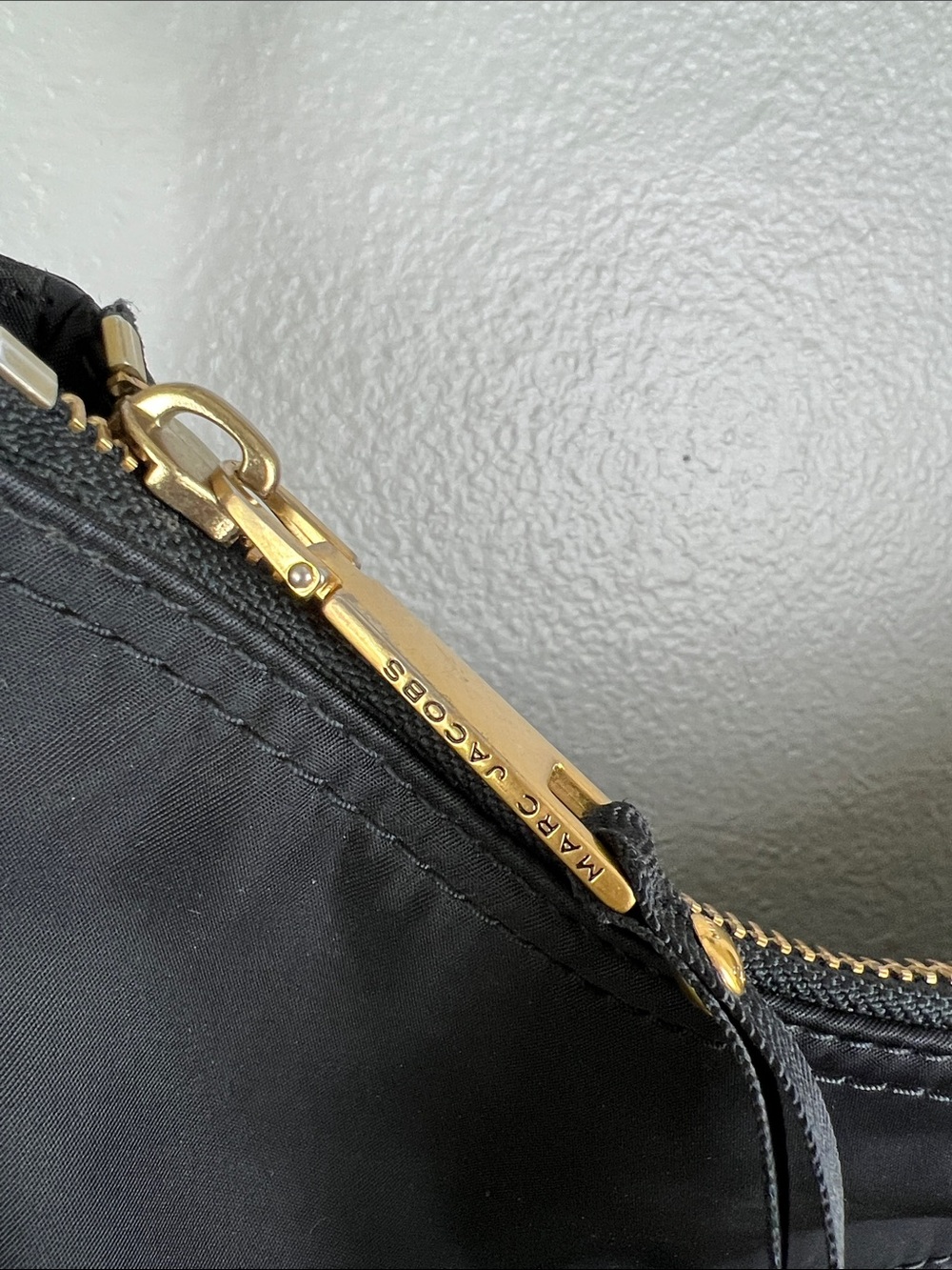 Marc Jacobs Black Nylon Hobo Shoulder Bag with Gold Tone Hardware - Picture 3 of 16